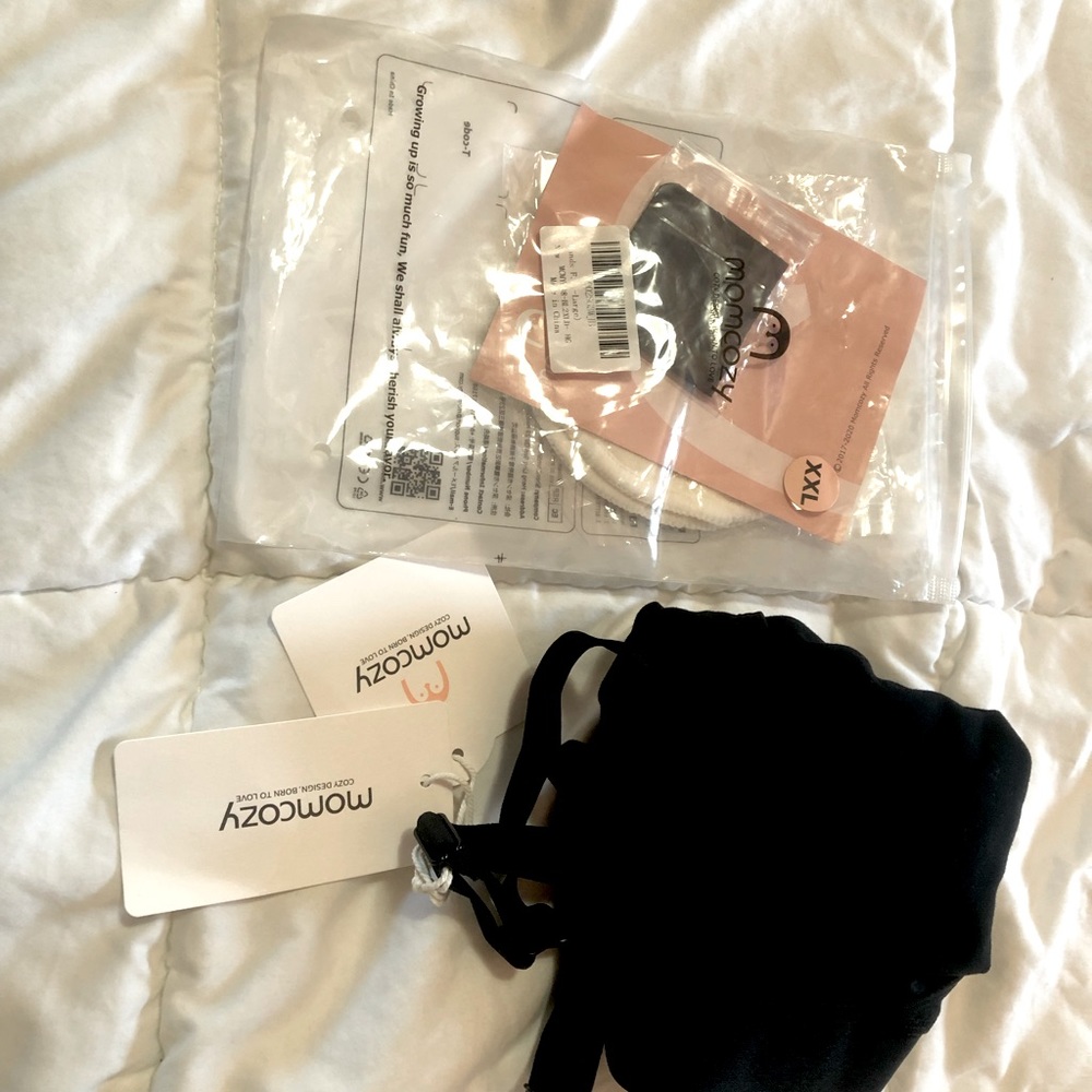 BRAND NEW Hands Free MOMCOZY Adjustable Breast-Pumps Holding and Nursing Bra